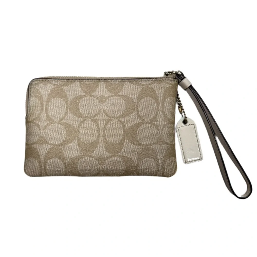 COACH | Corner Zip Wristlet In Signature Coated Canvas Summer Vacation Beach